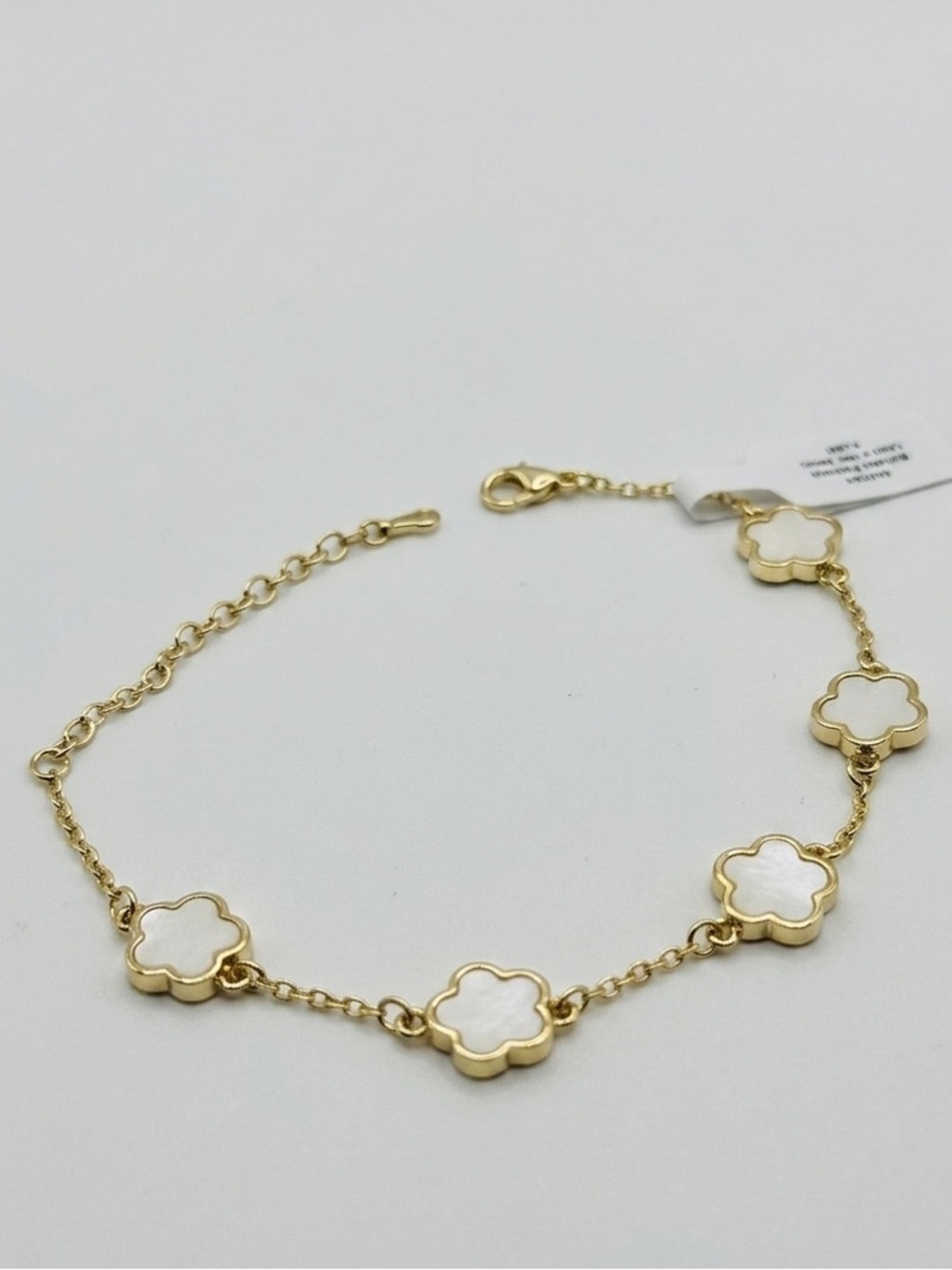 Elegant Gold & White Clover Link Bracelet